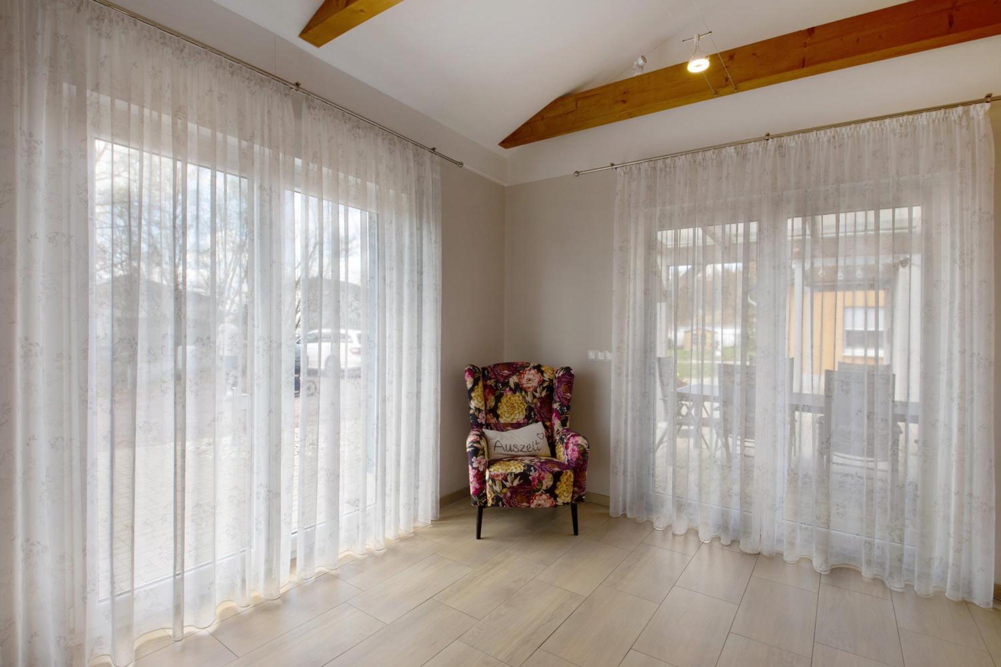 Lifestyle Ferienhaus Pouch Bagian luar foto